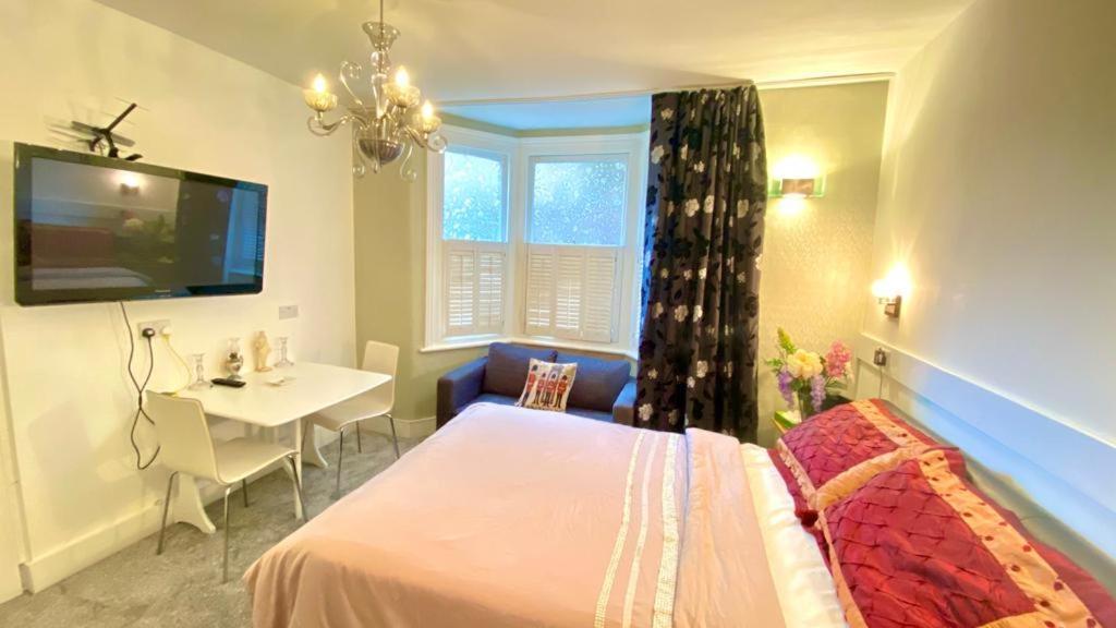 Modern&cosy studio flat Londra Esterno foto