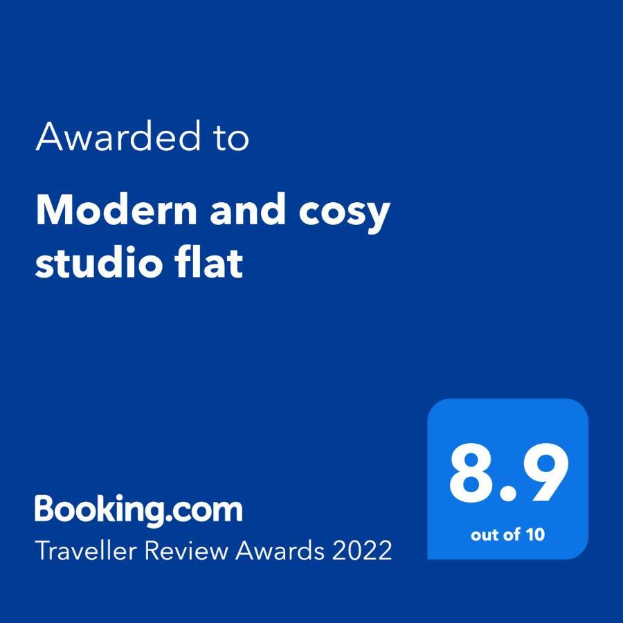 Modern&cosy studio flat Londra Esterno foto